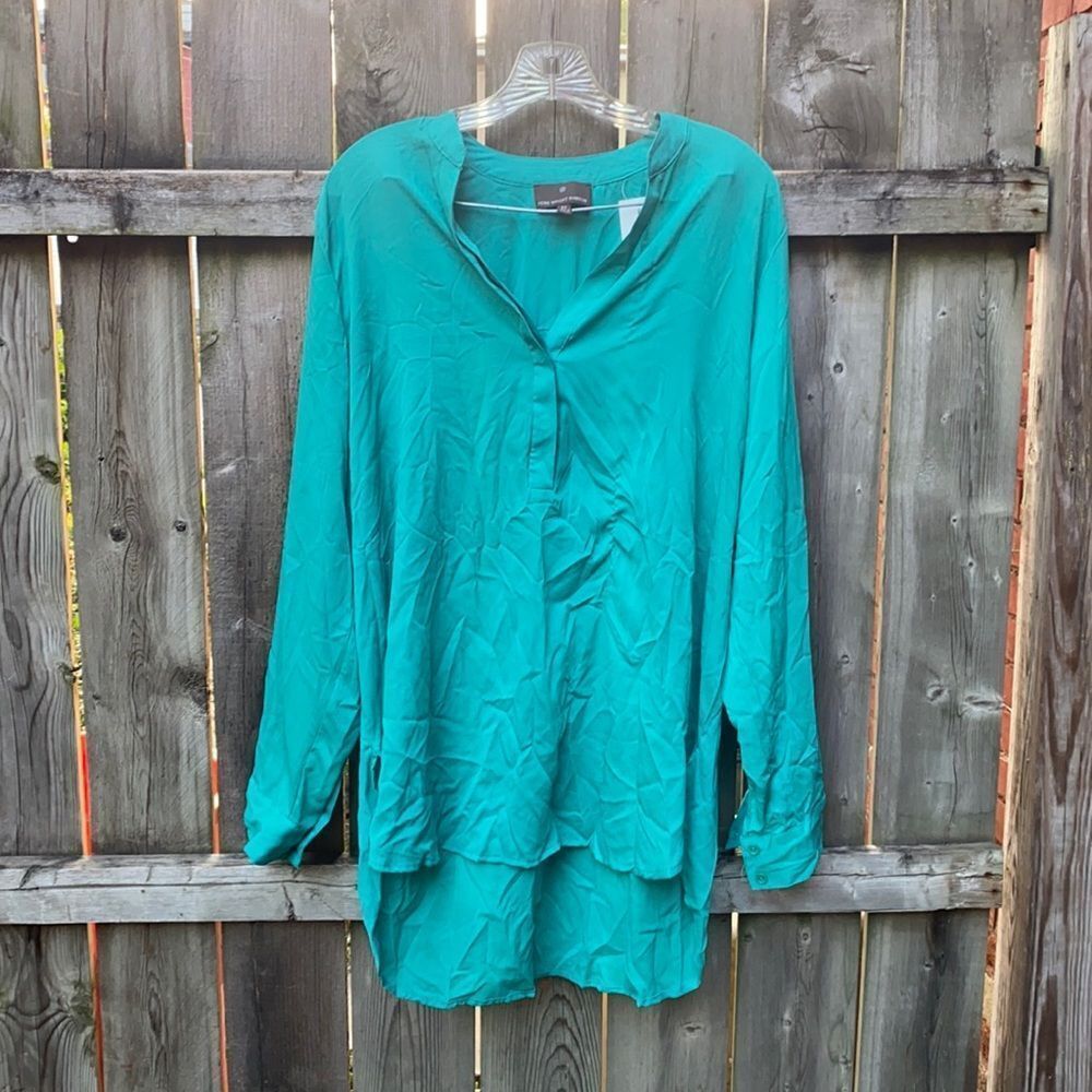 Fenn Wright Mansion high low top sz. 2X NWT
